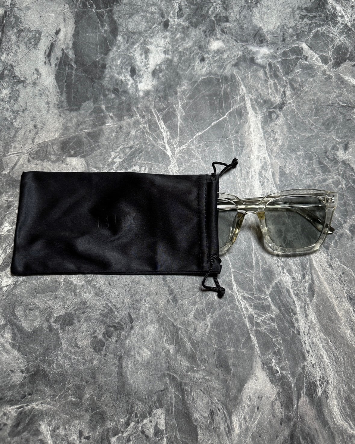 eyewear poach & Cloth set