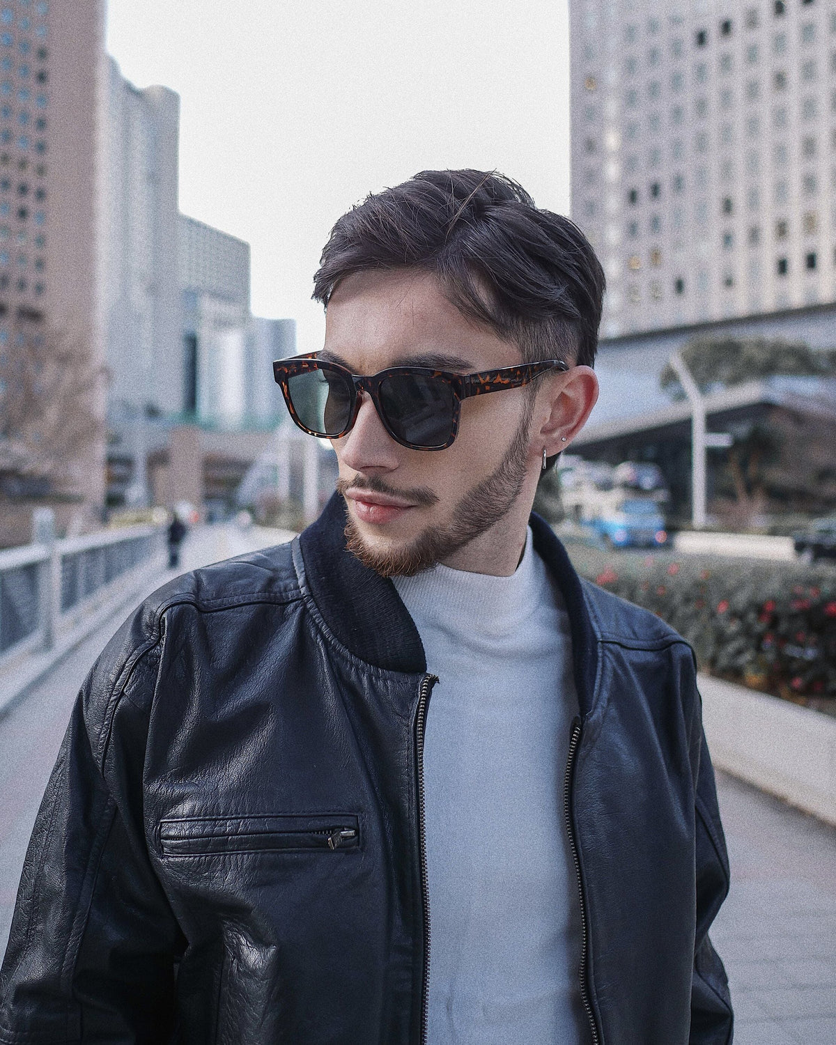 square wide sunglasses