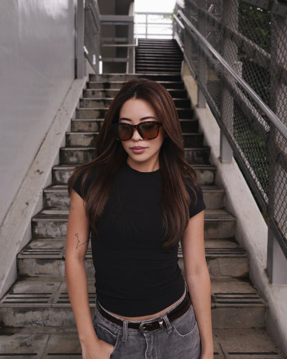 調光・偏光レンズ搭載 square wide sunglasses