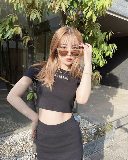 square wide sunglasses