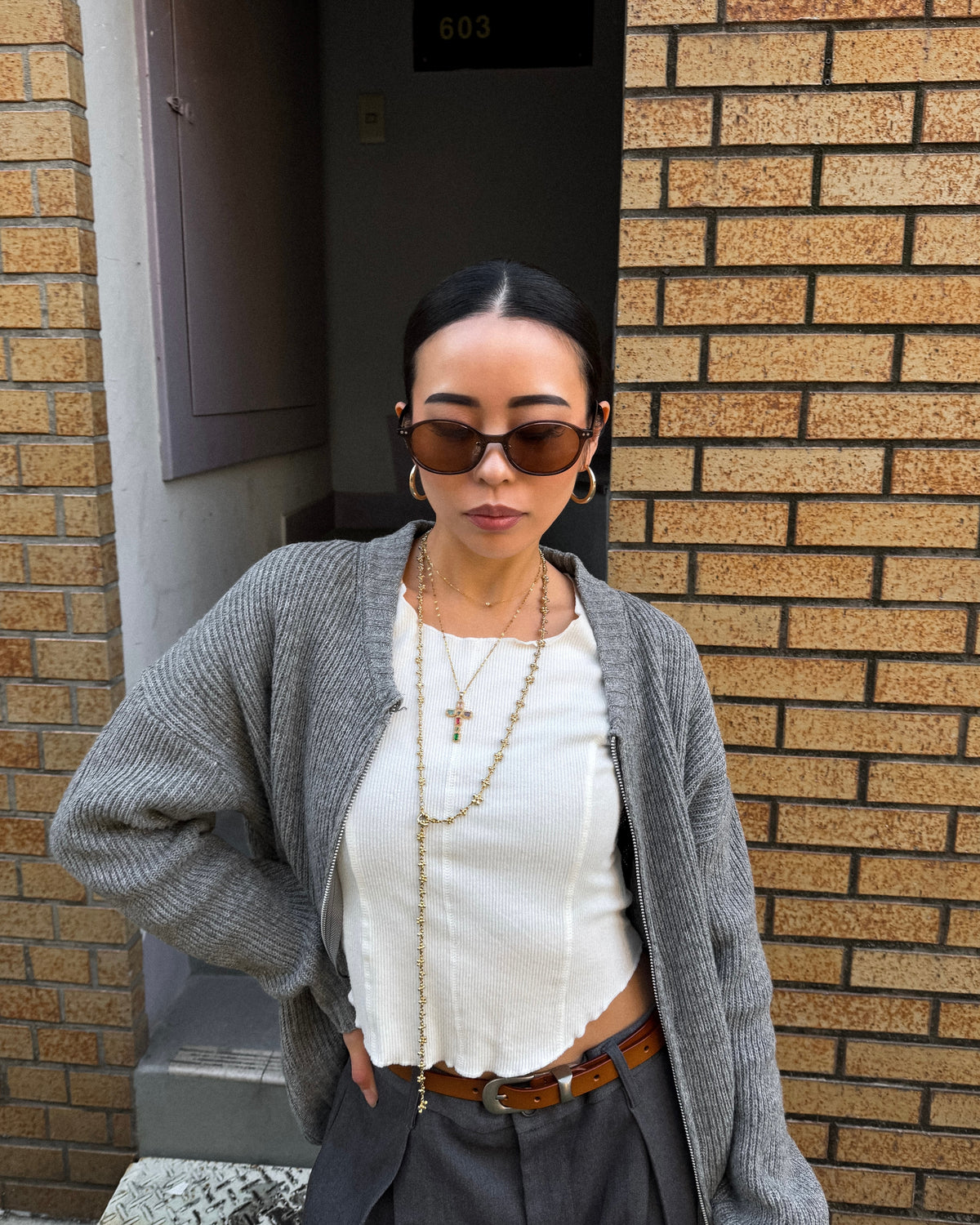 oval sunglasses