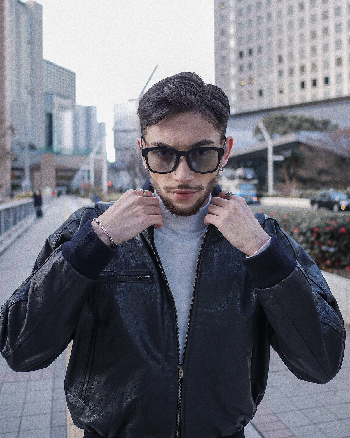 square wide sunglasses