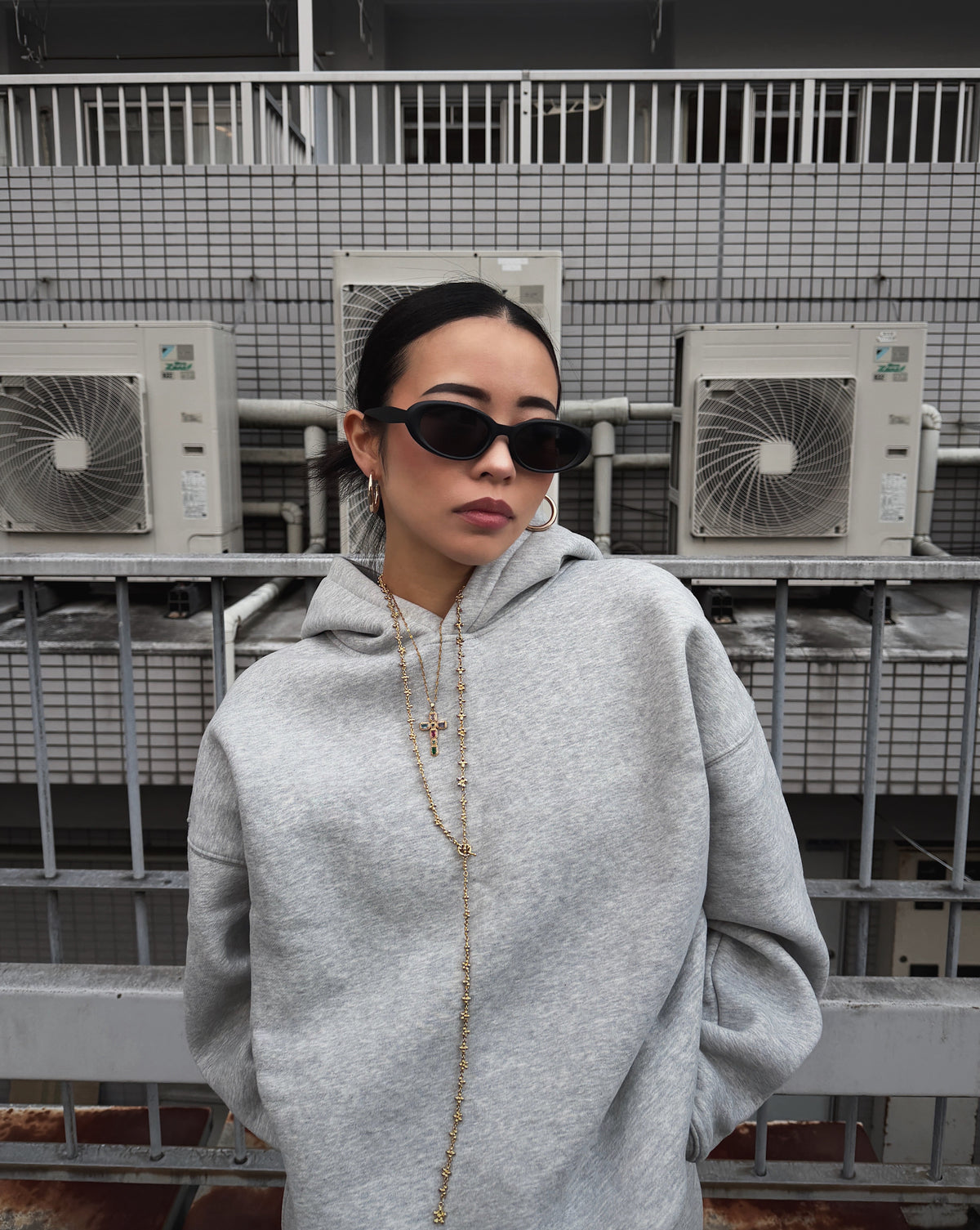 slim oval sunglasses