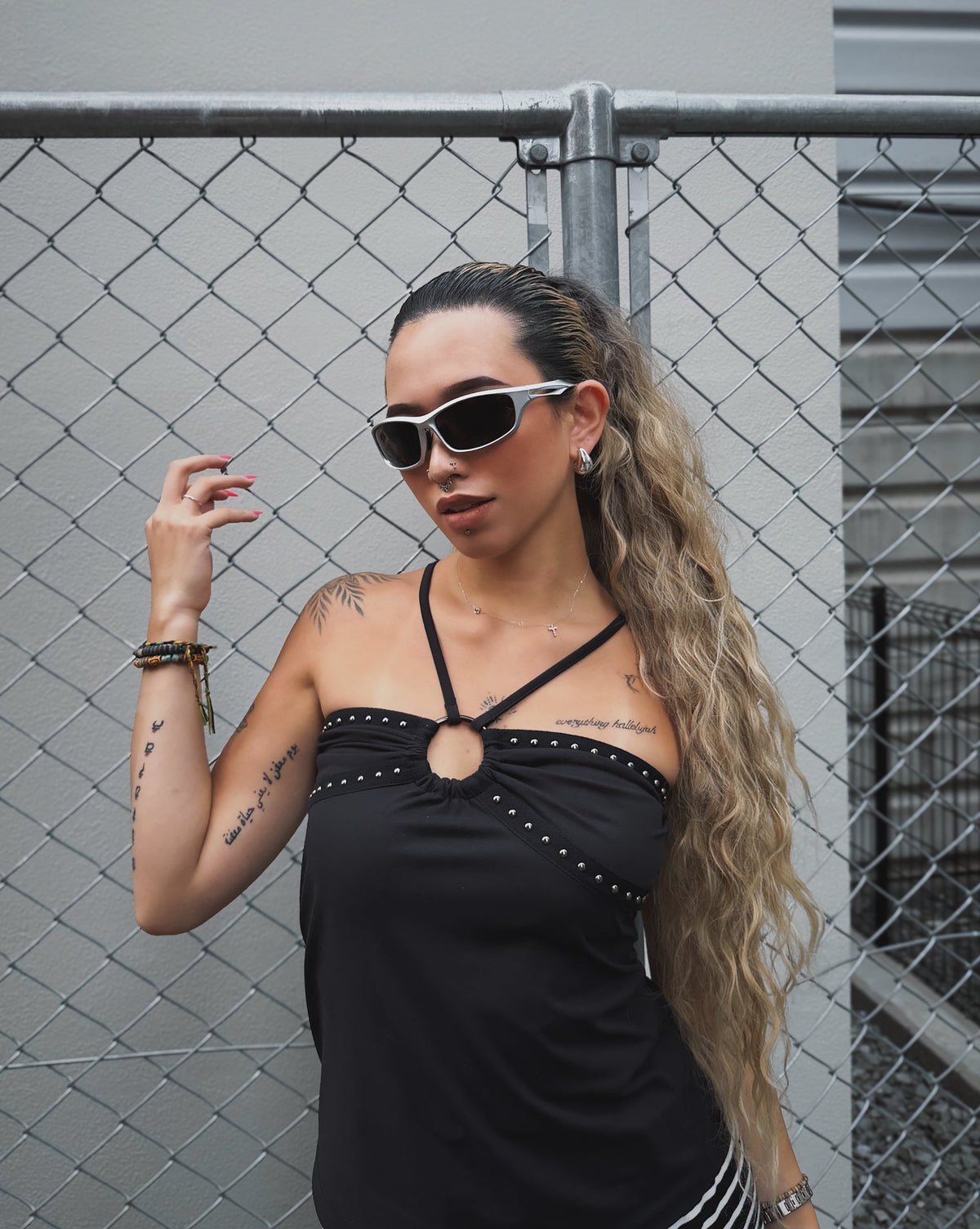 sports type frame sunglasses